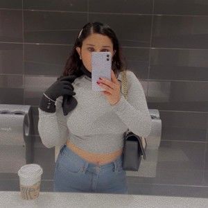 Meet your Posher, Mansi